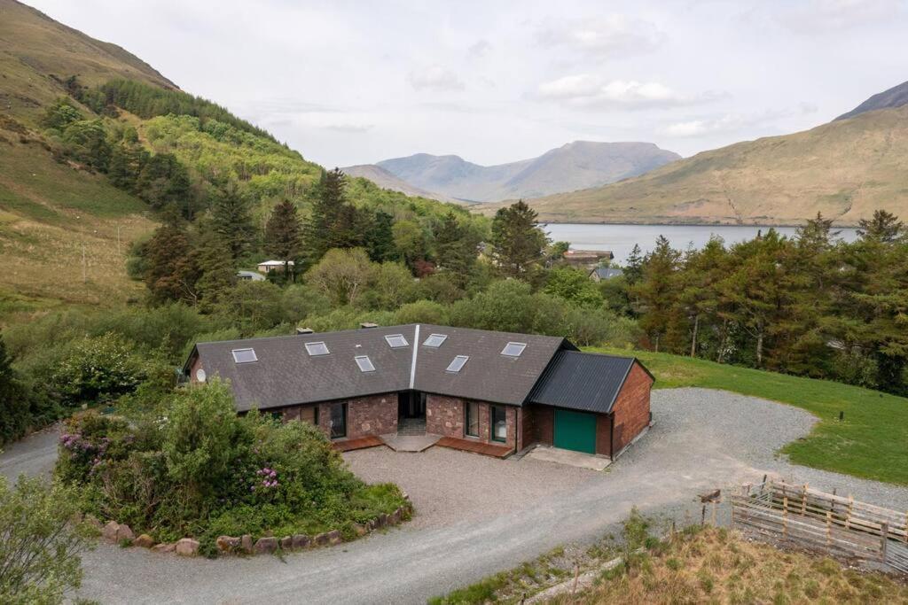 Heather Lodge With Sea And Mountain Views لينوان المظهر الخارجي الصورة